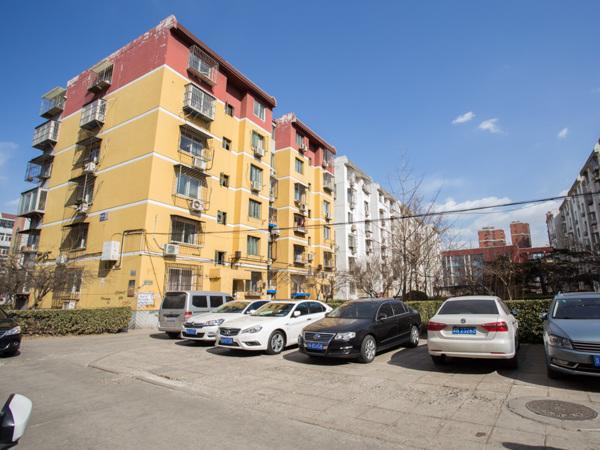 宏福园 南北通透 格局好 业主急售抓紧时间了