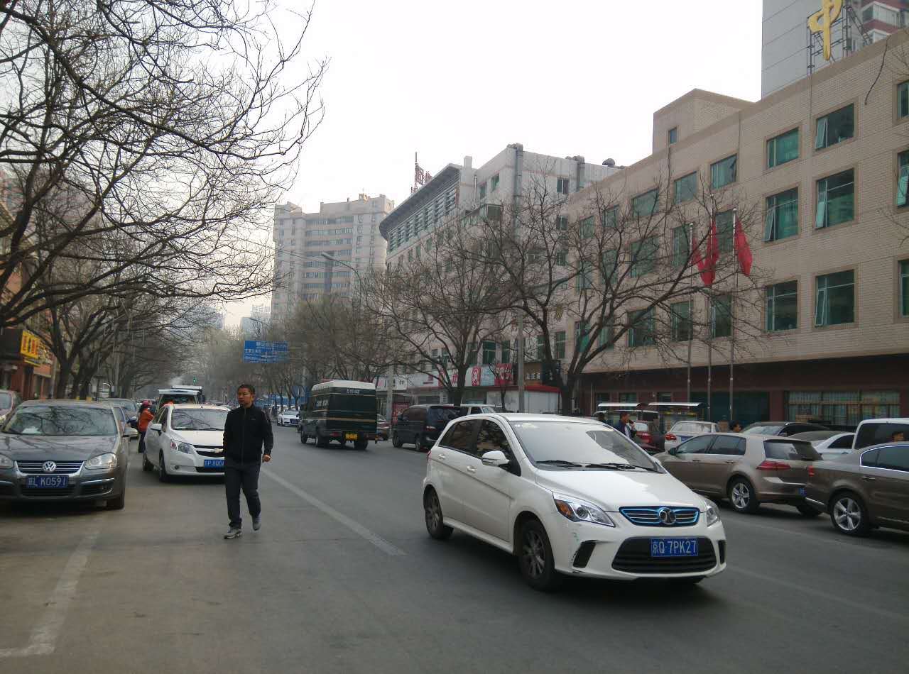 三元桥左家庄 临街1层商铺115平米出租免餐饮