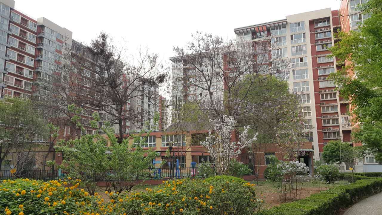 【多图】玉阜嘉园二手房,800万,玉泉新城 正规次顶层2居室 望西山