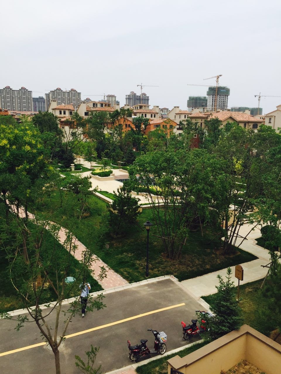 潮白河孔雀城类独栋别墅 可以贷款 随时看房 有房本