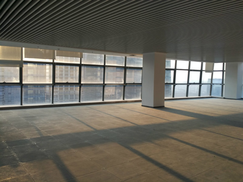 核心建筑大族广场540纯写字楼精装高楼层三面采光