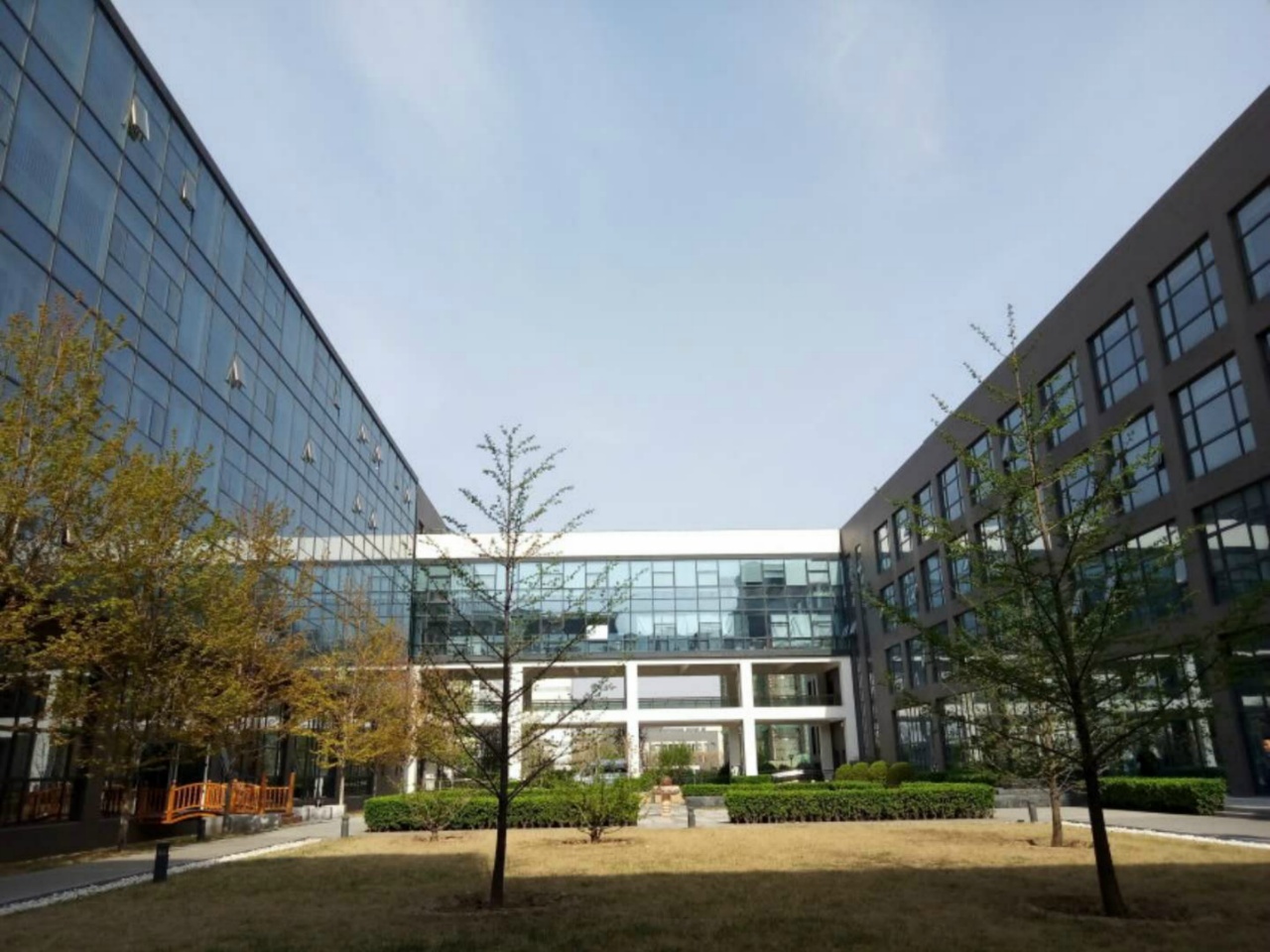 物业直租海淀永丰基地1150平整层办公用房 北清路