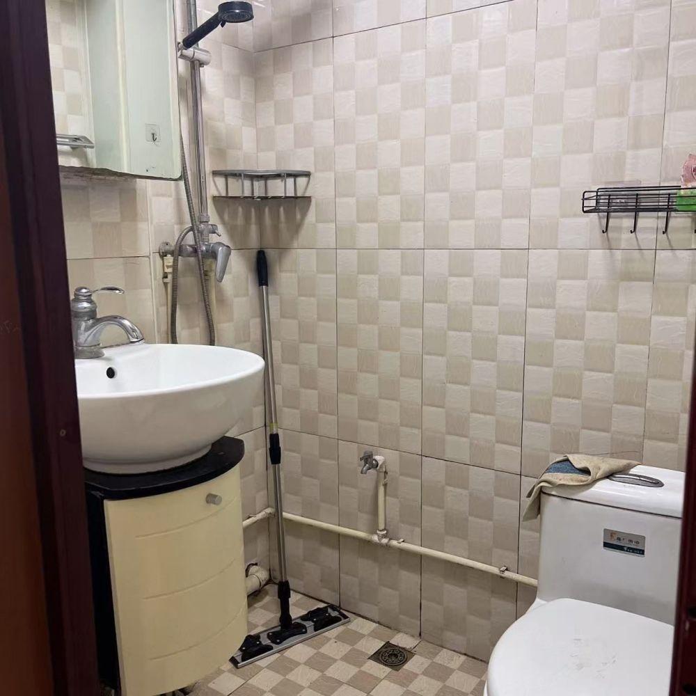 推推99北京房产网小黄庄前街13号院出租房房源图片