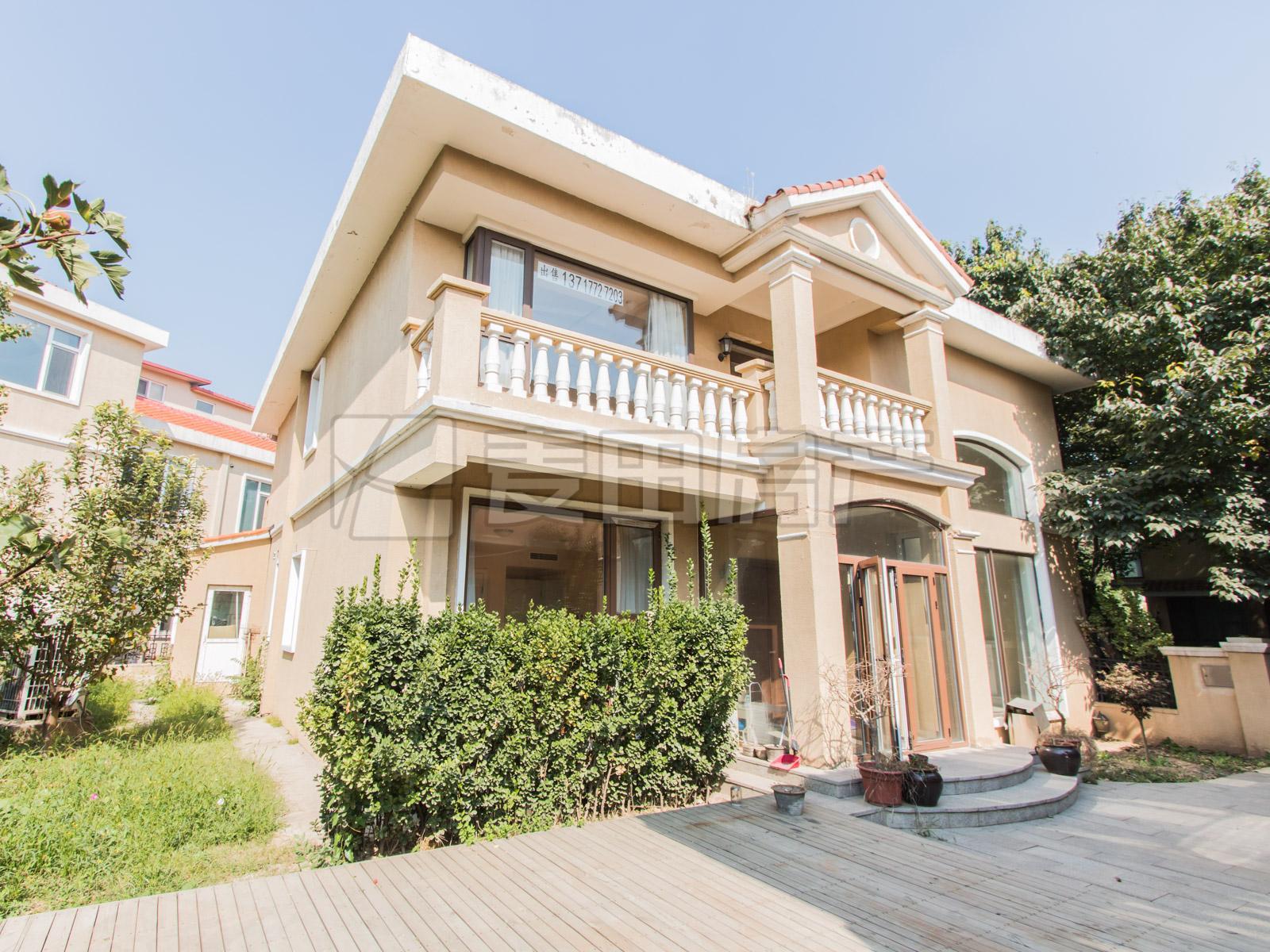 区有优选嘉浩纯独栋别墅区 宽阔四居室 客厅7米挑空 看房随时